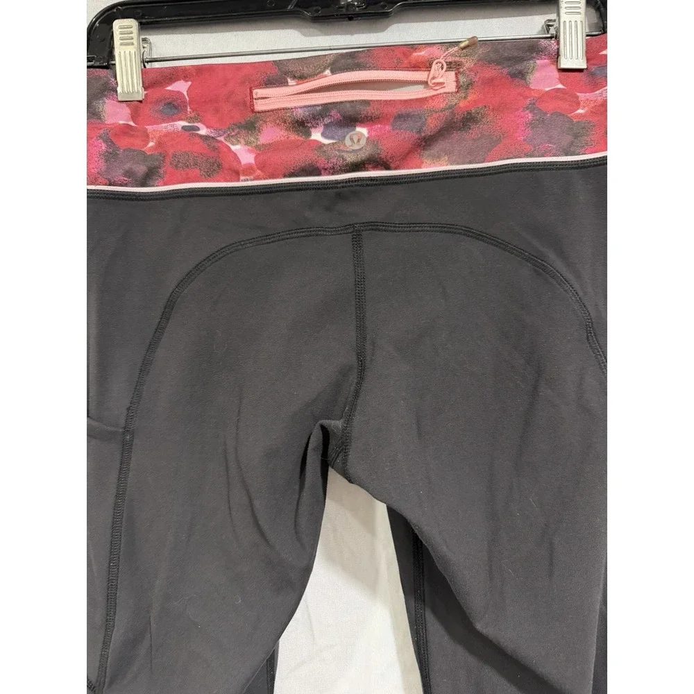 Lululemon Women Speed‎ Tight IV Ruched Athletic Legging Black Floral Size 6 Yoga